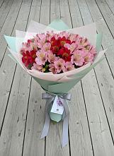 Букет цветов из:  Альстромерии в Дмитриевском