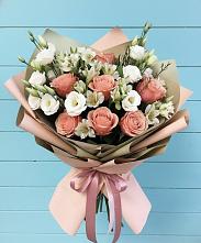 Букет цветов из:  Розы, Альстромерии и Лизиантусы в Дмитриевском