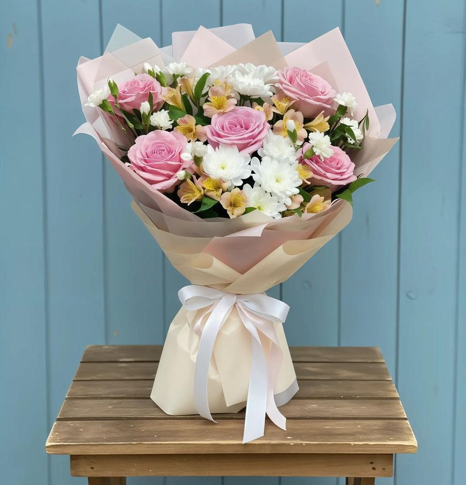 Букет цветов из: Гвоздики, Орхидеи и Розы в Дмитриевском