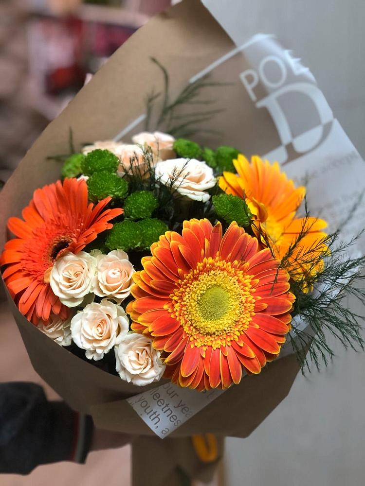 Букет цветов из: Герберы, Хризантемы и Розы в Дмитриевском